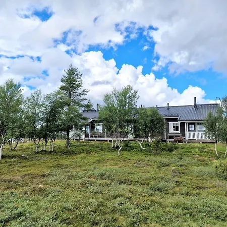 Twin Peaks Urupaeae A * Saariselkä